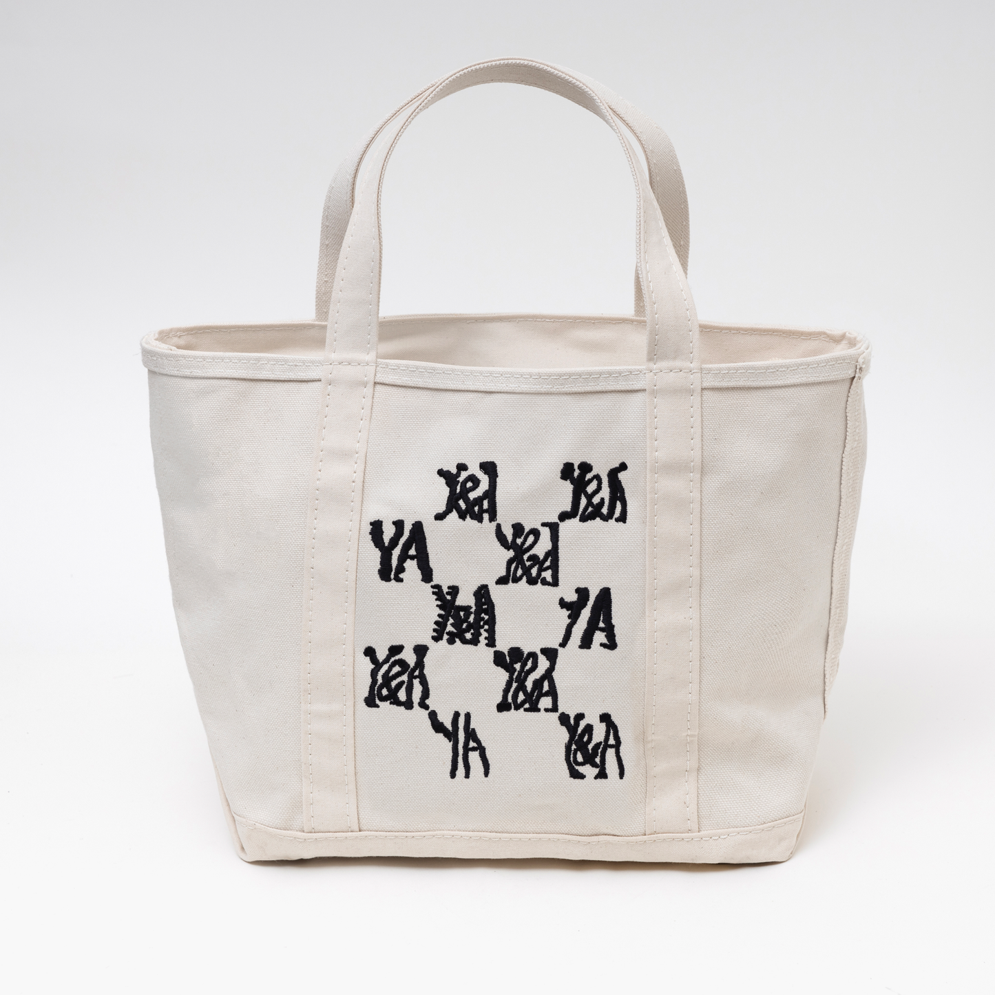 Y&A GRID ZIP TOTE – BLACK ON NATURAL